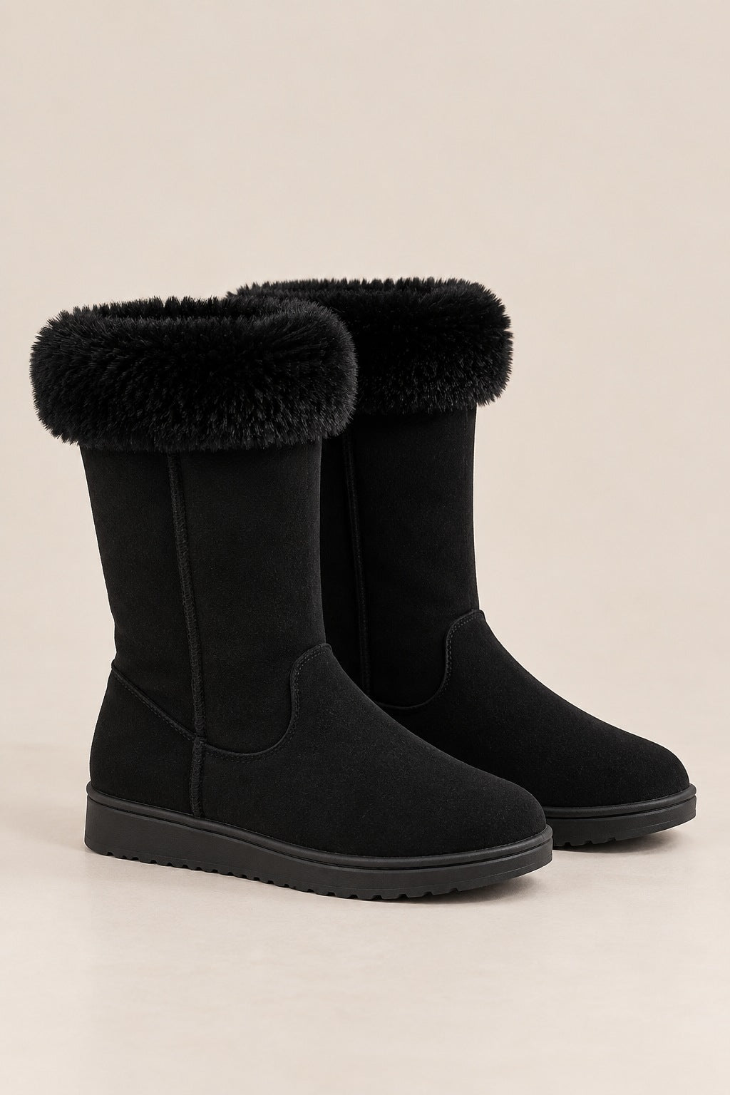 Bottes de Neige Mi-Mollet pour Femmes avec Manches en Fausse Fourrure et Design Enfiler