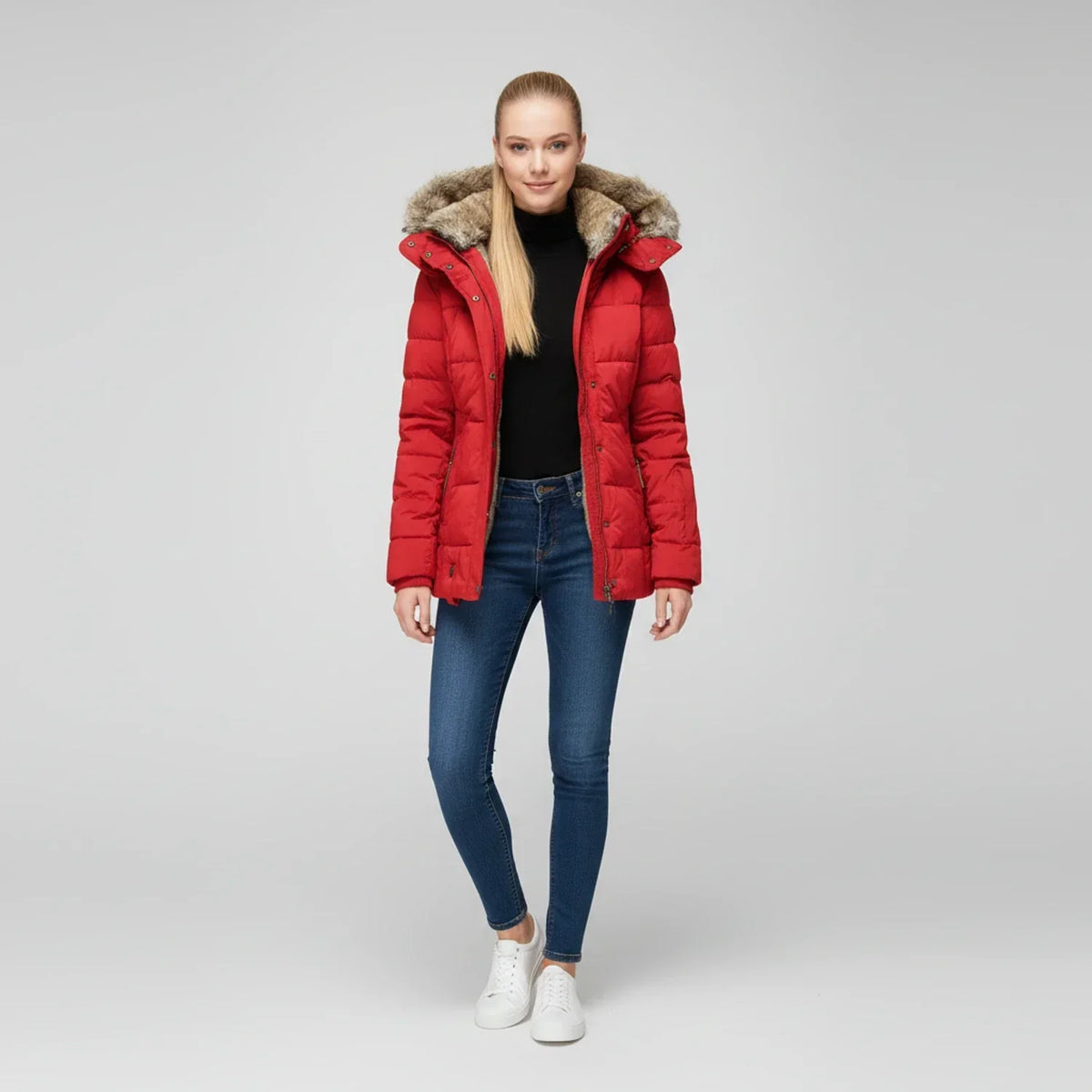 Veste matelassée à capuche pour femmes avec bordure en fausse fourrure
